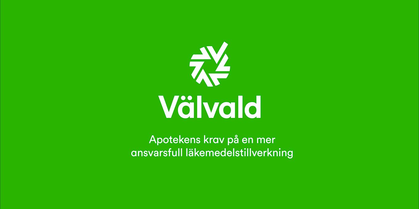 Logo: Välvald med texten "Apotekens krav på en mer ansvarsfull läkemedelstillverkning" på grön bakgrund.